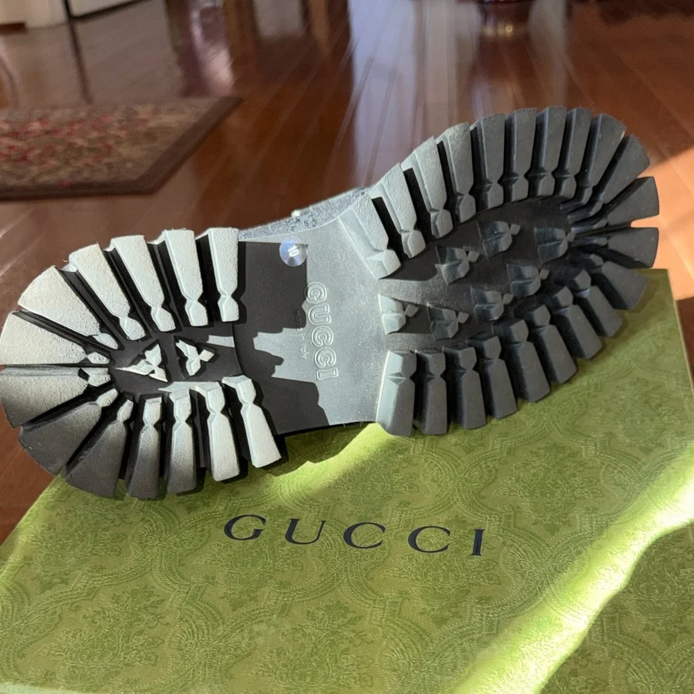 Gucci Men's Loafers - Picture 5 of 5
